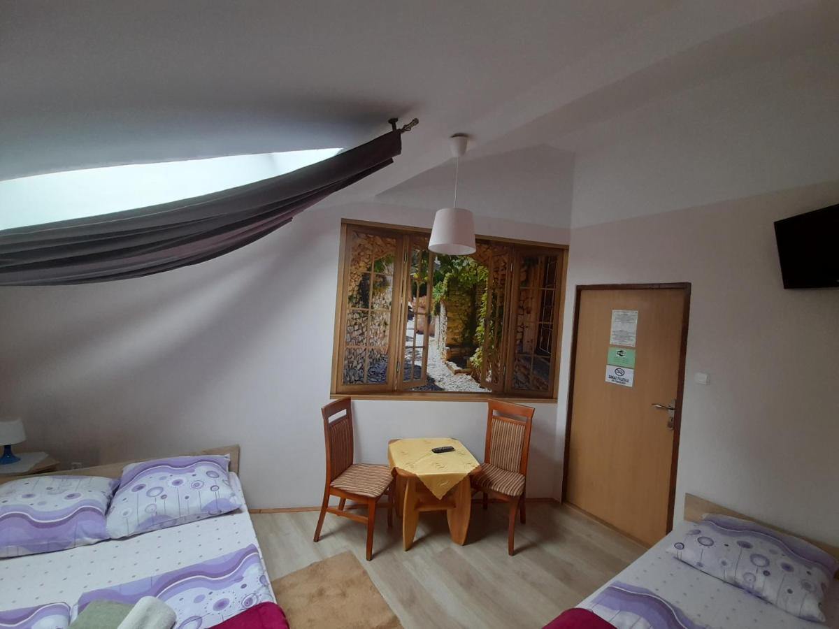 Green Hostel Krasków Dış mekan fotoğraf